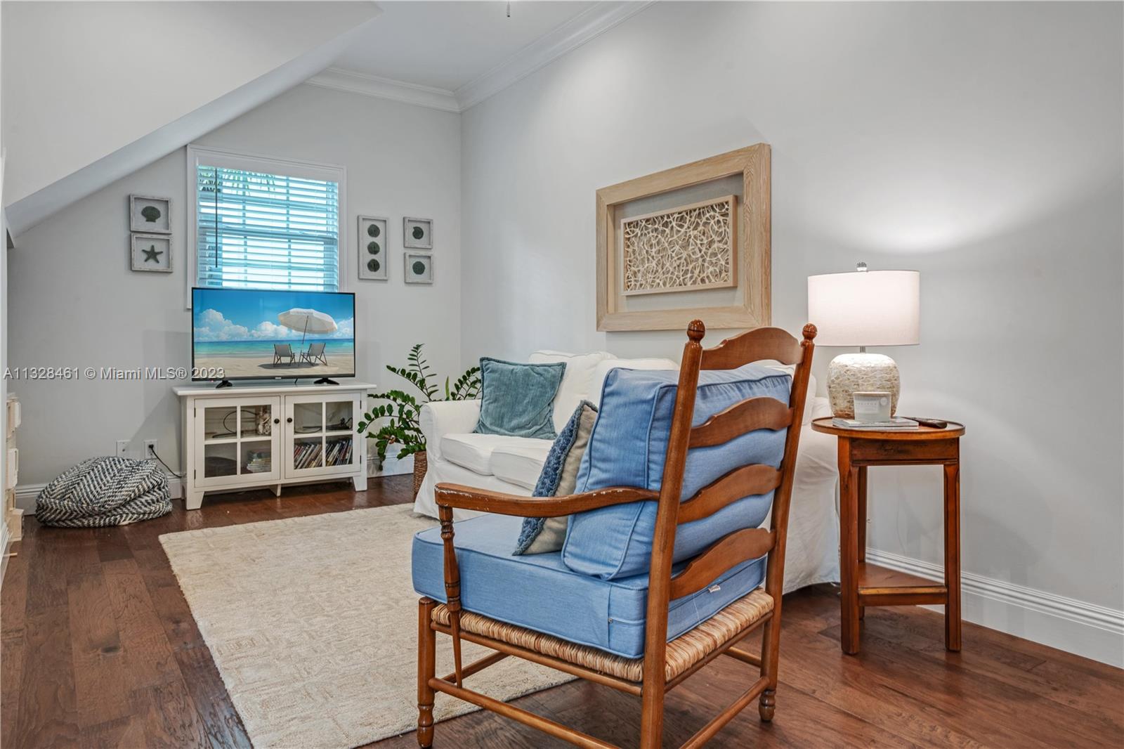 SEA DUNES - Residential