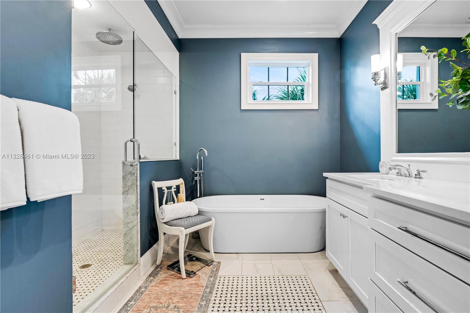 SEA DUNES - Residential