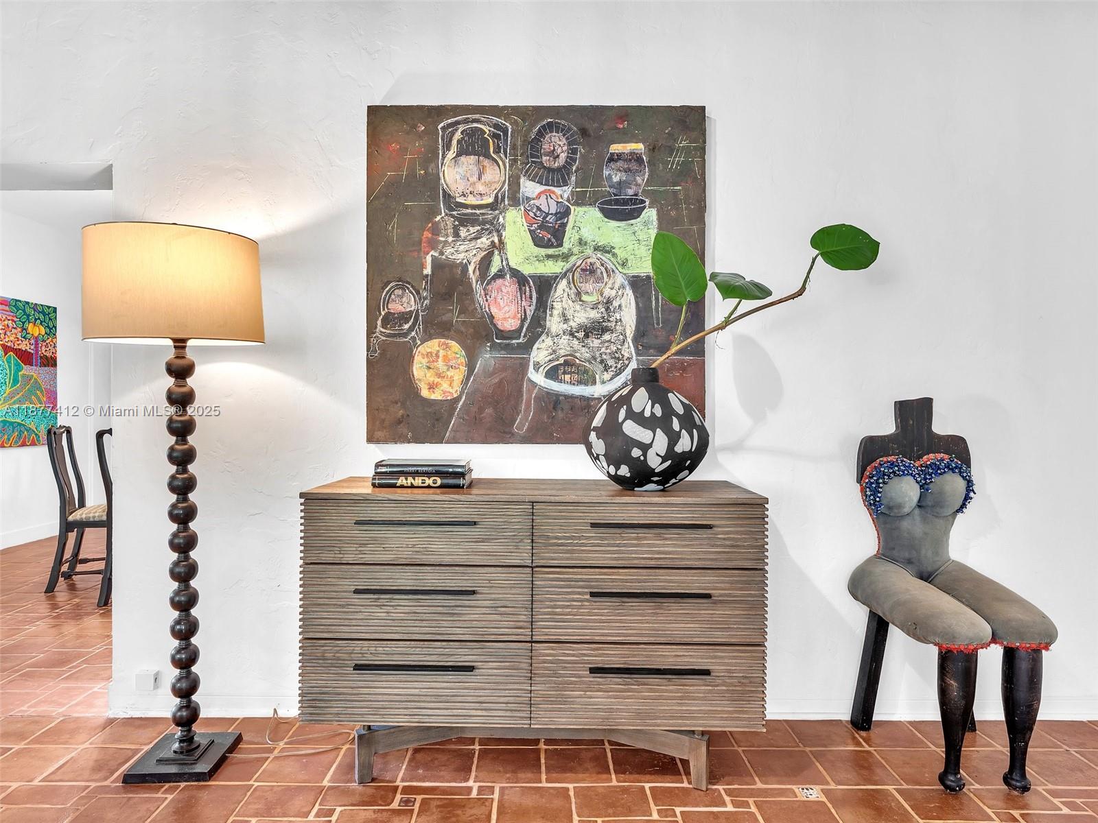 HOLLYWOOD LAKES SECTION - Residential