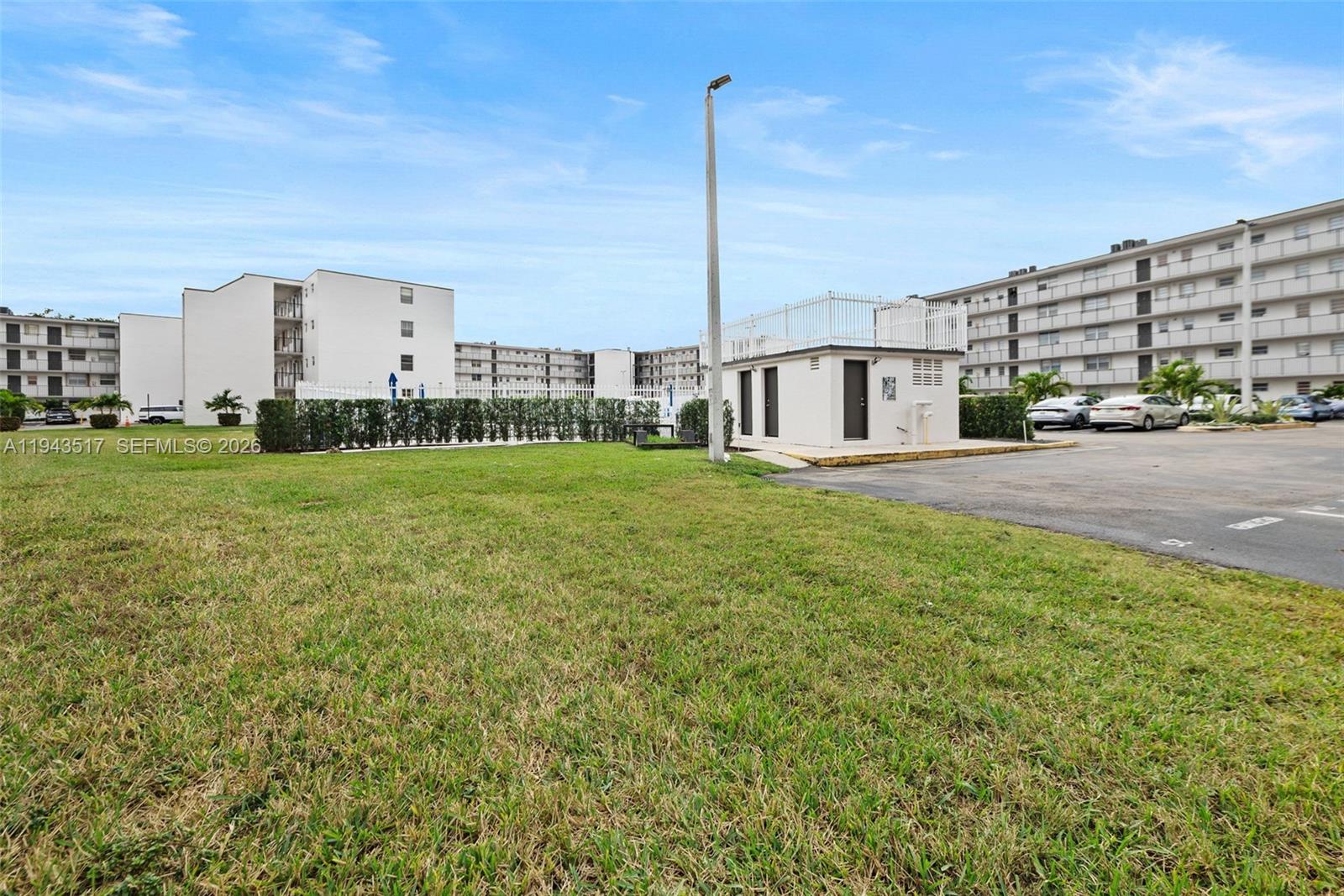 EL CONQUISTADOR NORTH CON - Residential Lease