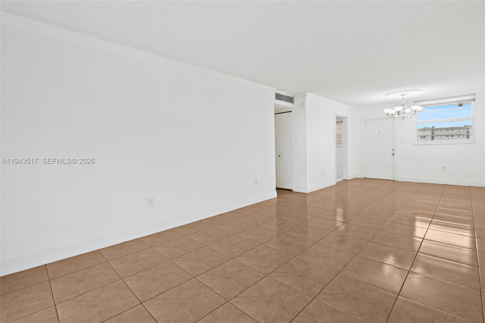 EL CONQUISTADOR NORTH CON - Residential Lease