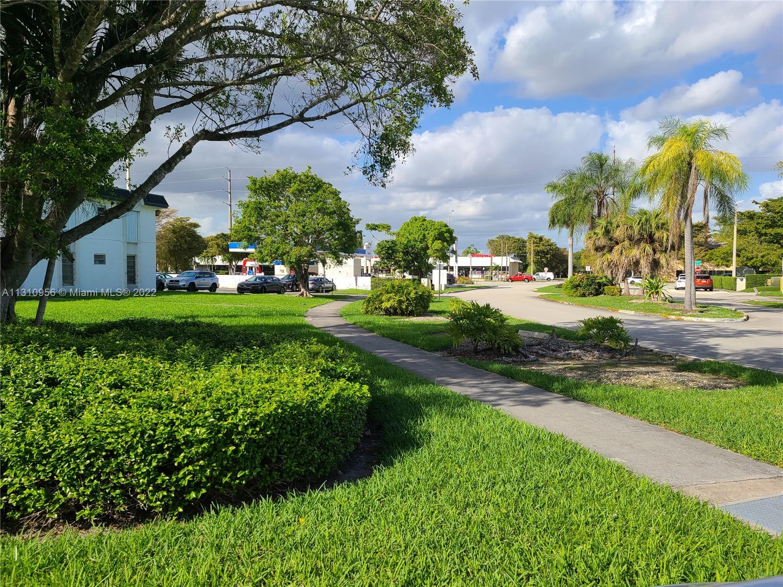 SUNSET PALMS WEST CONDO - Residential Lease