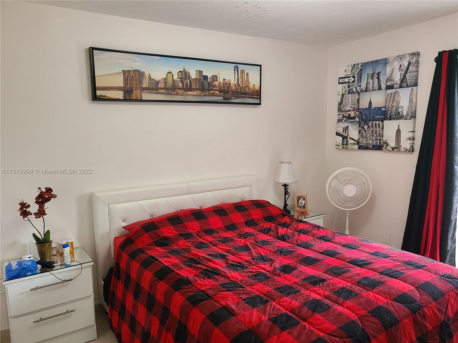 SUNSET PALMS WEST CONDO - Residential Lease