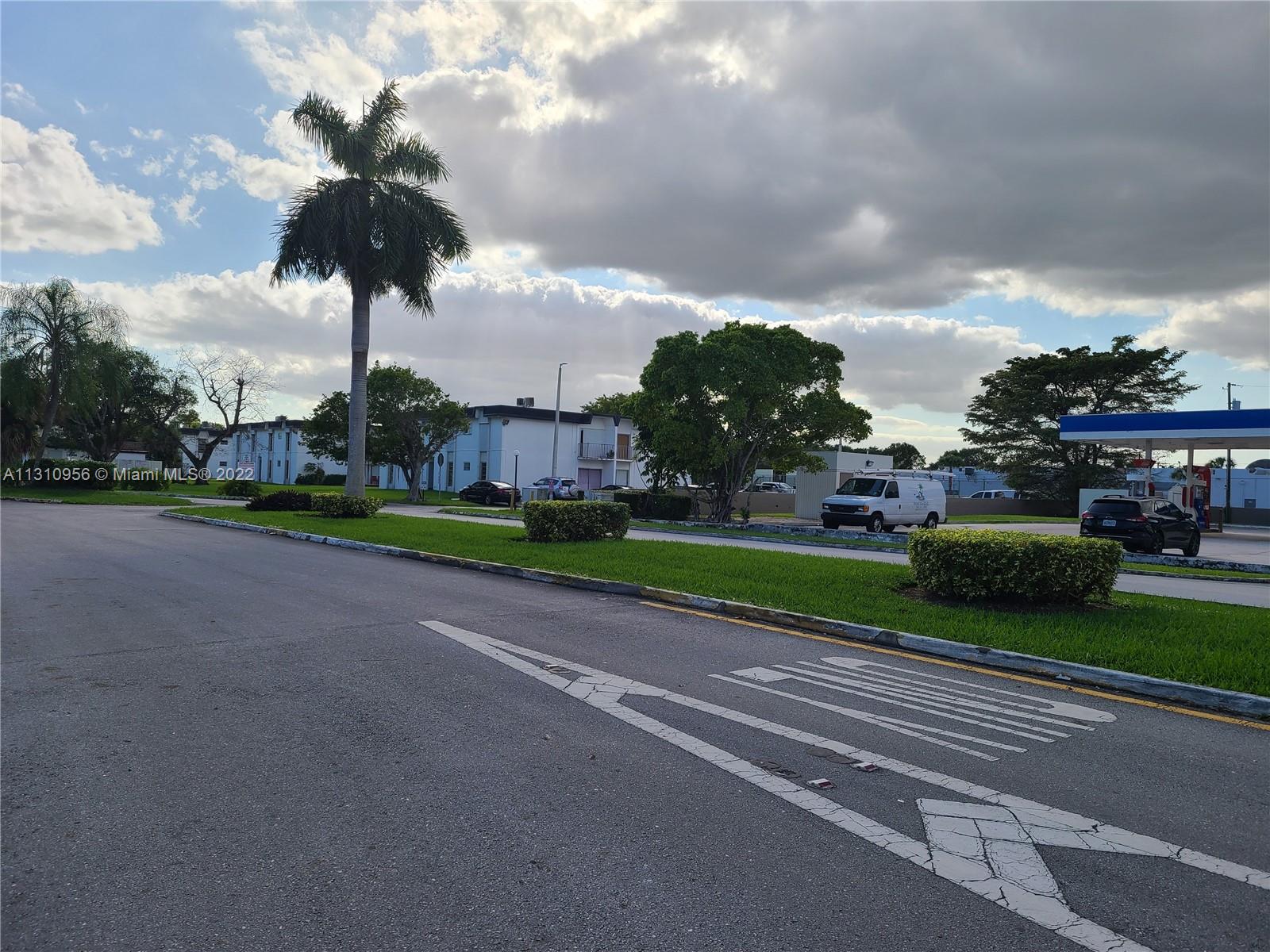 SUNSET PALMS WEST CONDO - Residential Lease