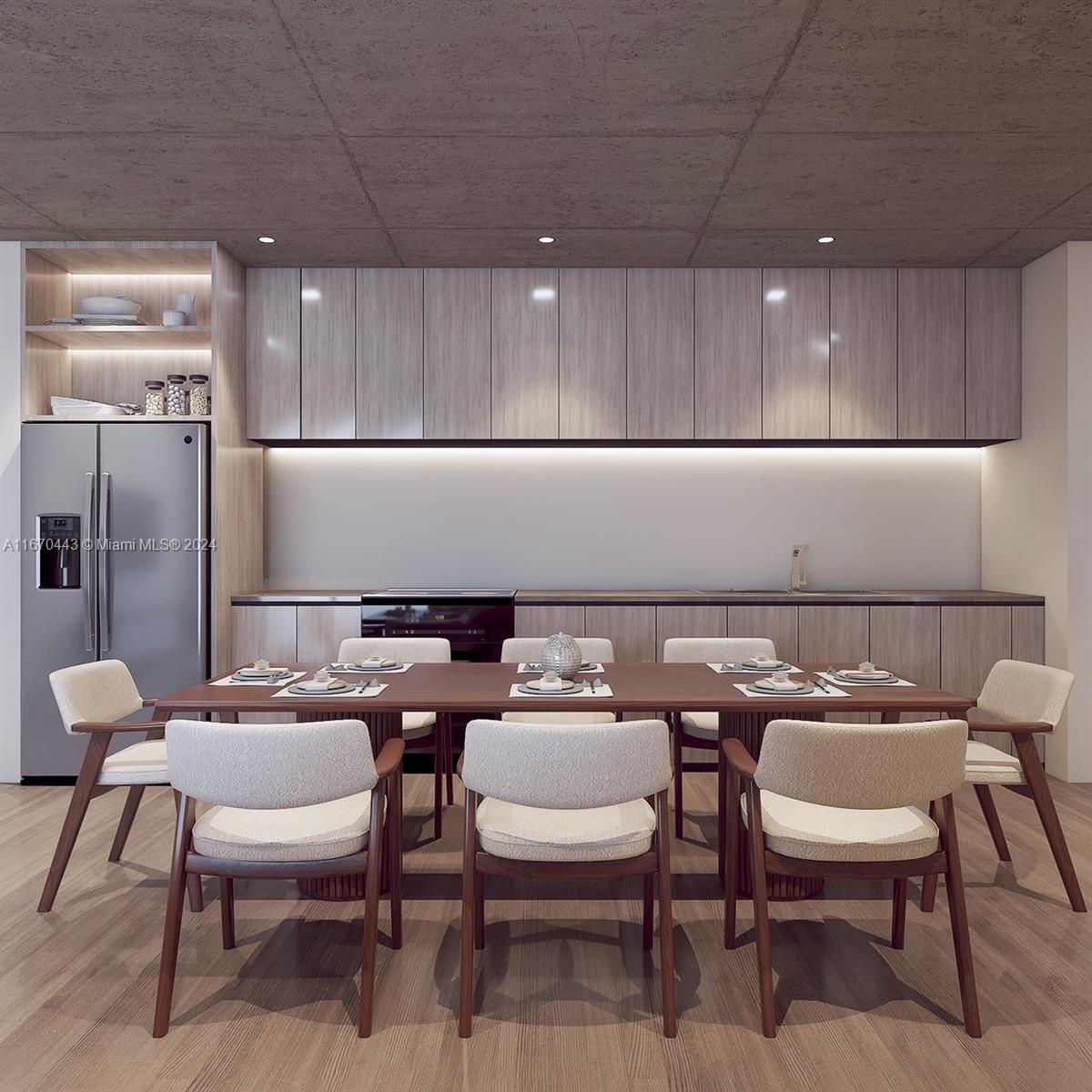 HOLLYWOOD - Residential