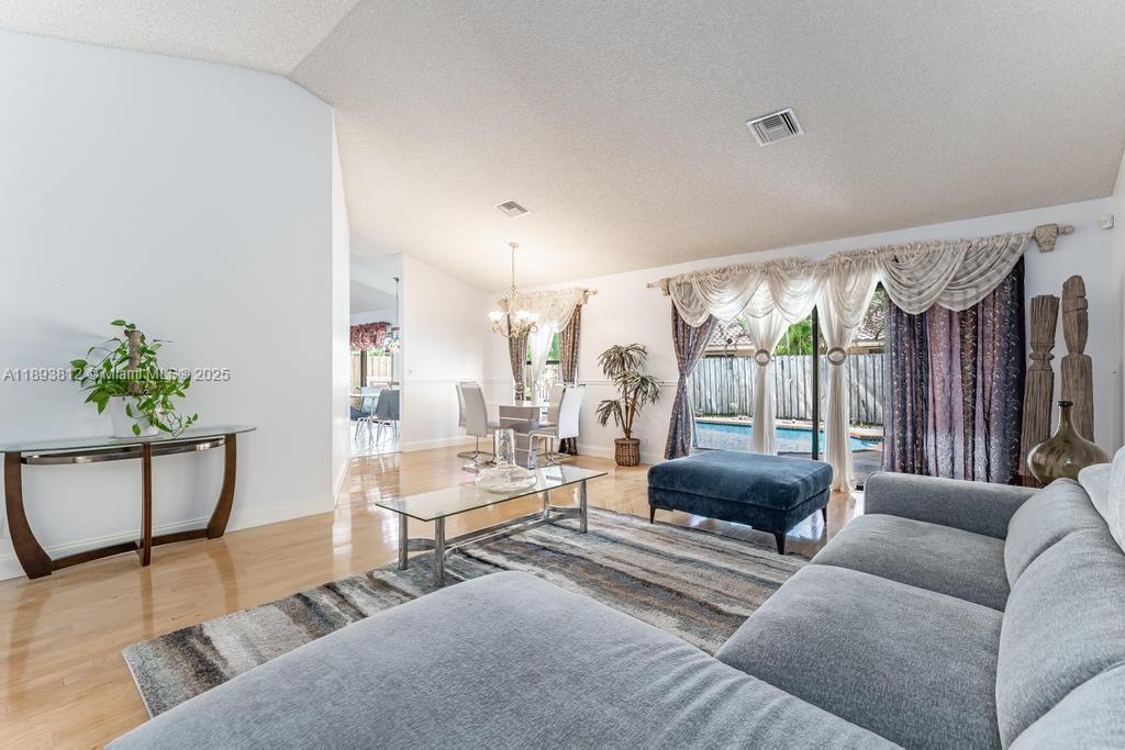 JACARANDA PARCEL 101 - Residential