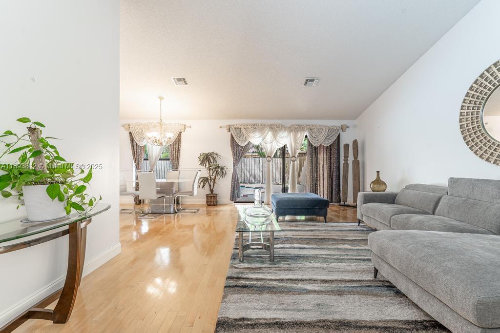 JACARANDA PARCEL 101 - Residential
