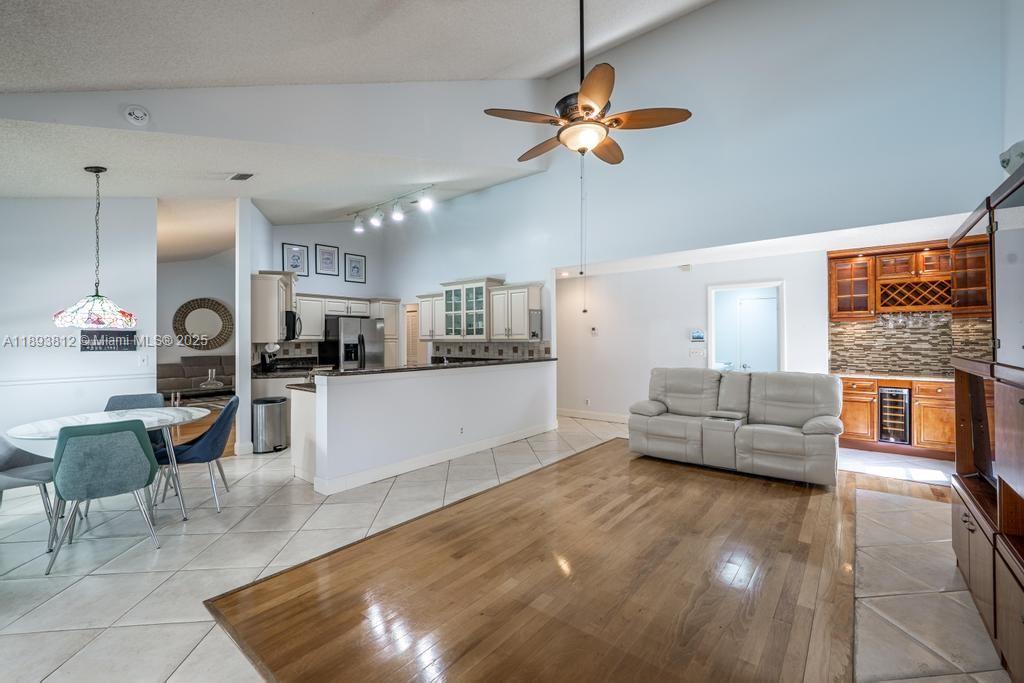 JACARANDA PARCEL 101 - Residential