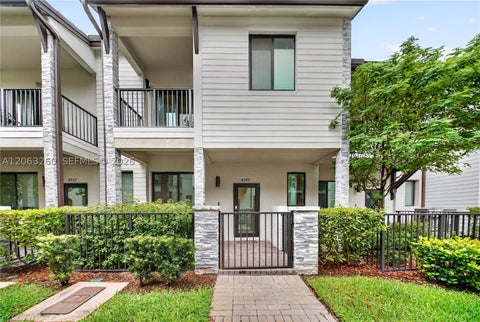 Photo of 4745 NW 83rd Pkwy, Doral, FL 33166 (MLS # A12063260)