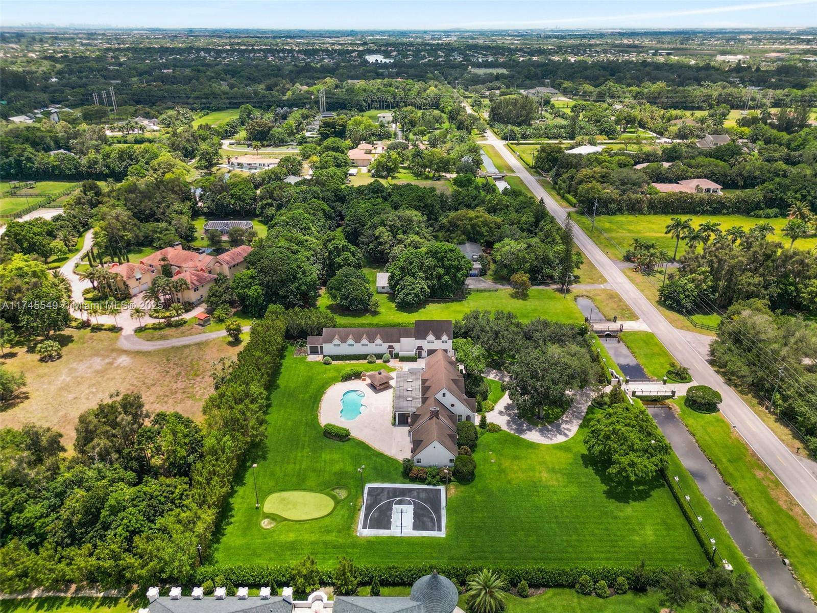 6320 Hancock Rd 1, Southwest Ranches, Broward County, Florida - 5 Bedrooms  
5 Bathrooms - 