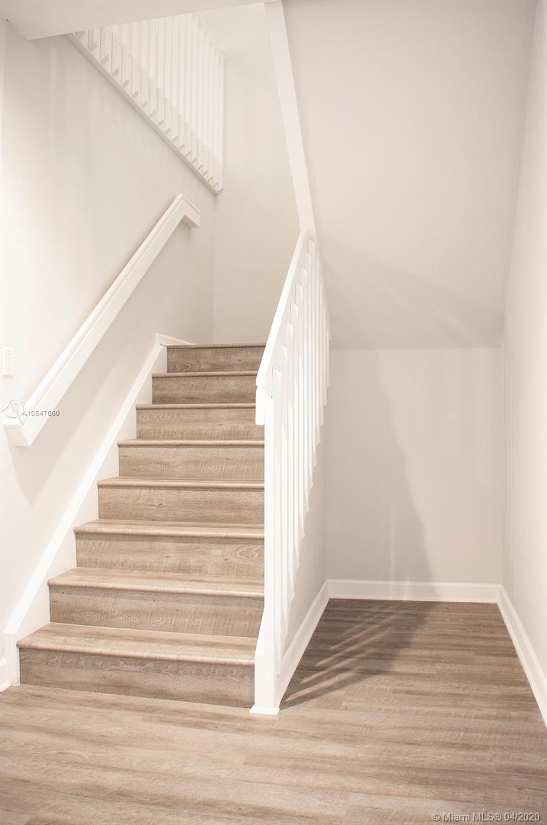 PALM AIRE OAKS COURSE EST - Residential