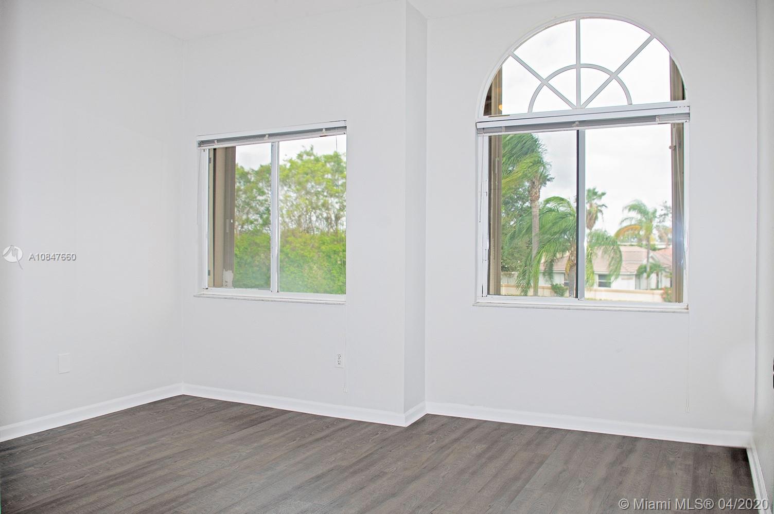 PALM AIRE OAKS COURSE EST - Residential