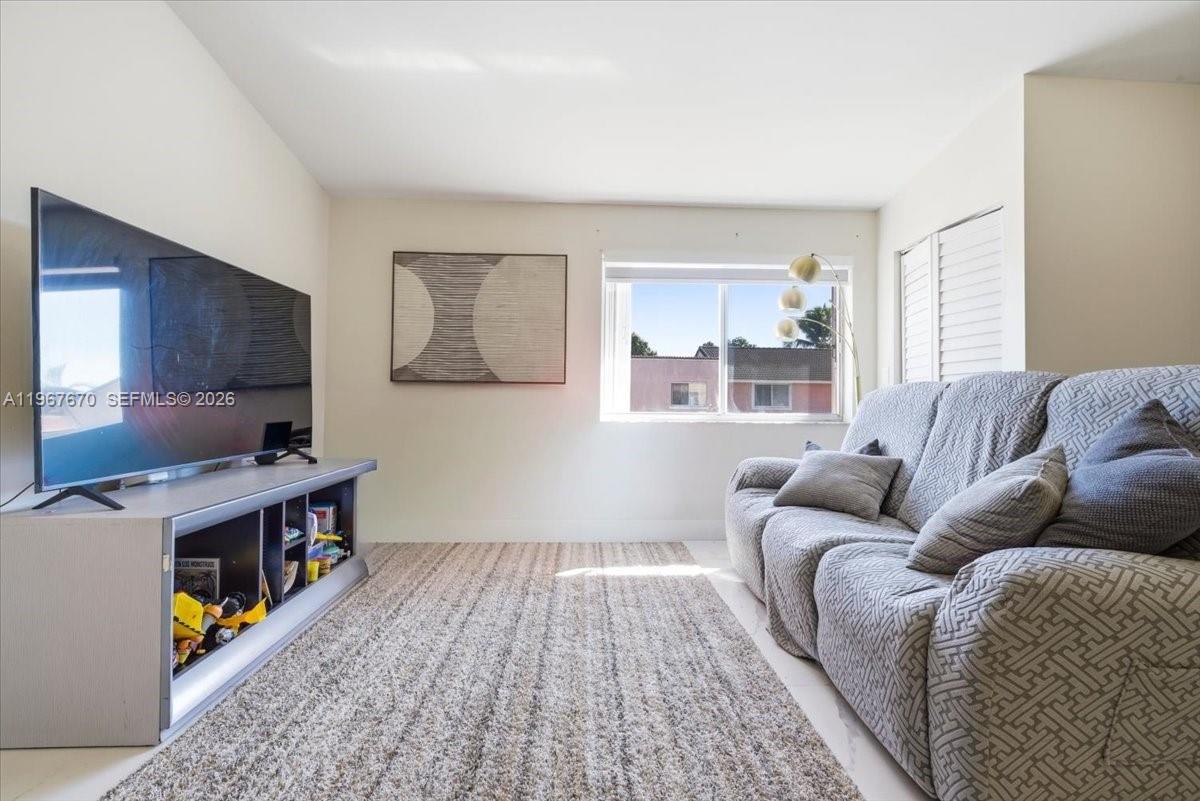 DORAL COURT CONDO - Residential