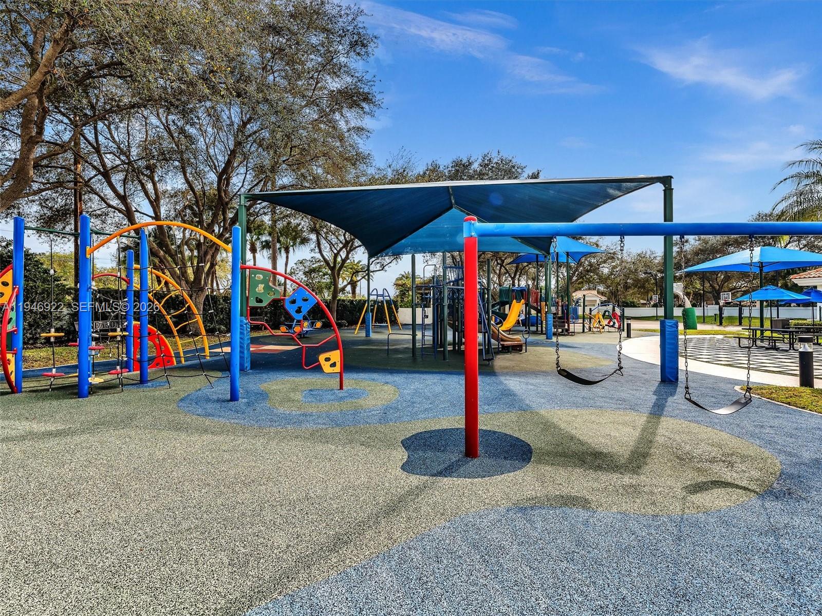 SEASONS - Residential