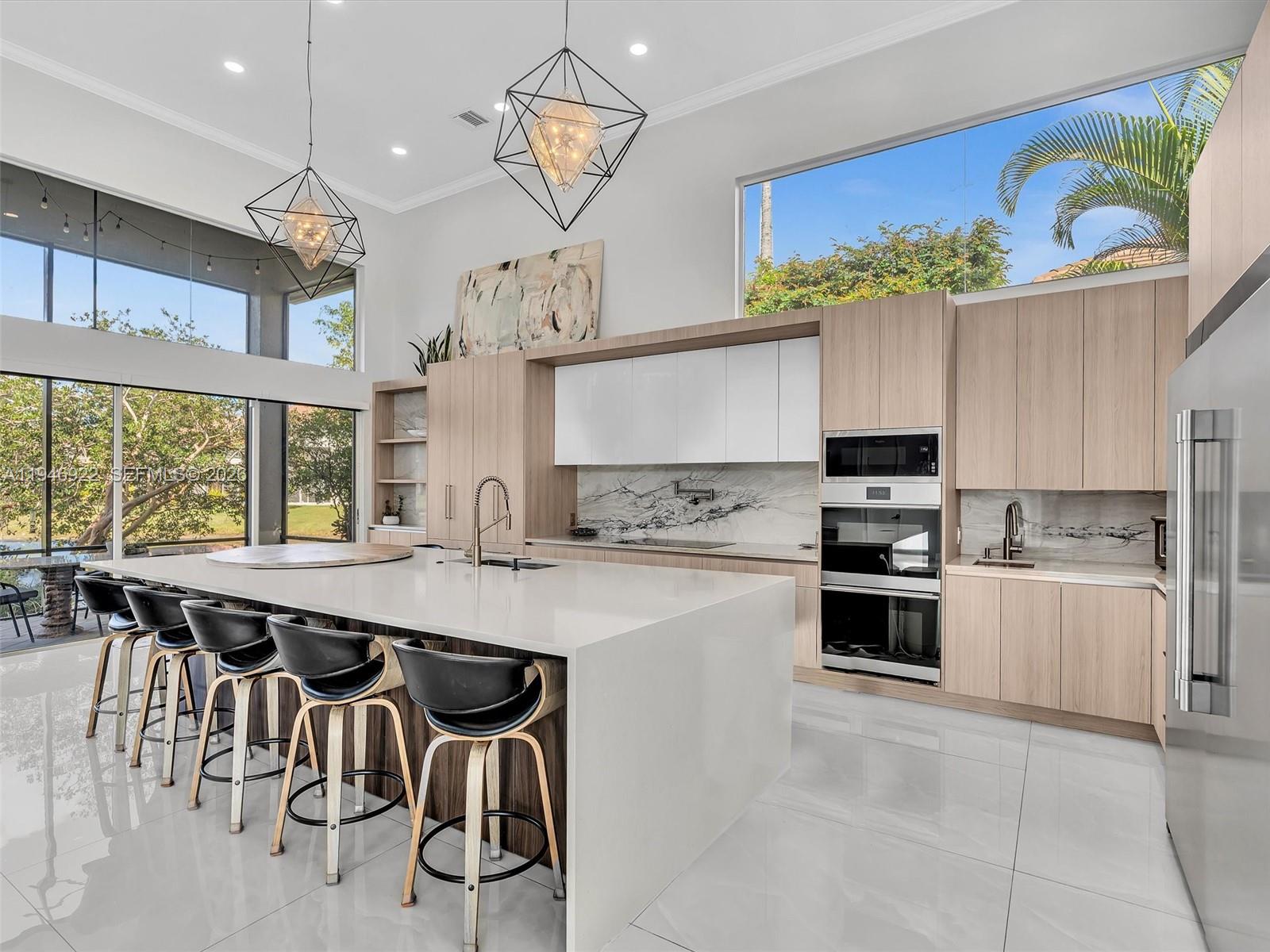 SEASONS - Residential