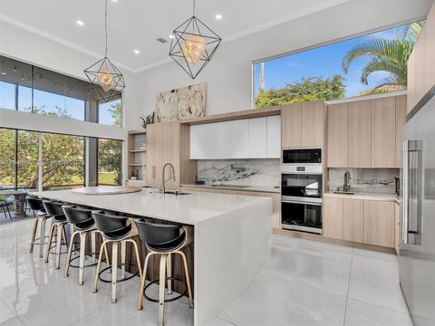 6485 NW 32nd Way Boca Raton FL 33496