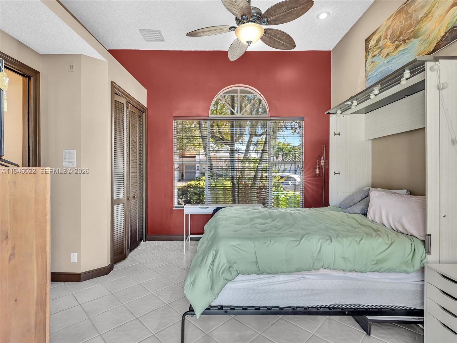 SEASONS - Residential