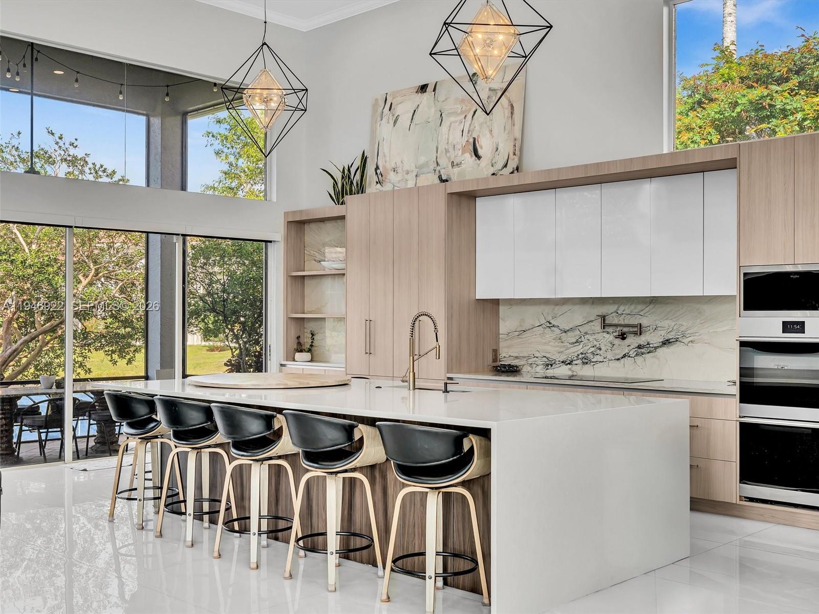 SEASONS - Residential