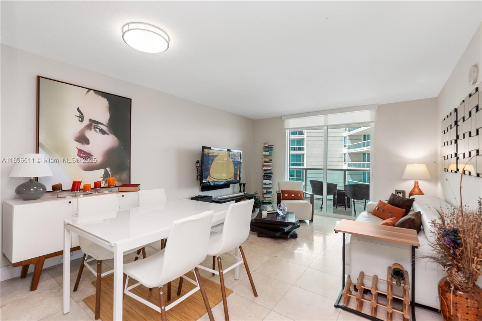SKYLINE ON BRICKELL CONDO - Residential