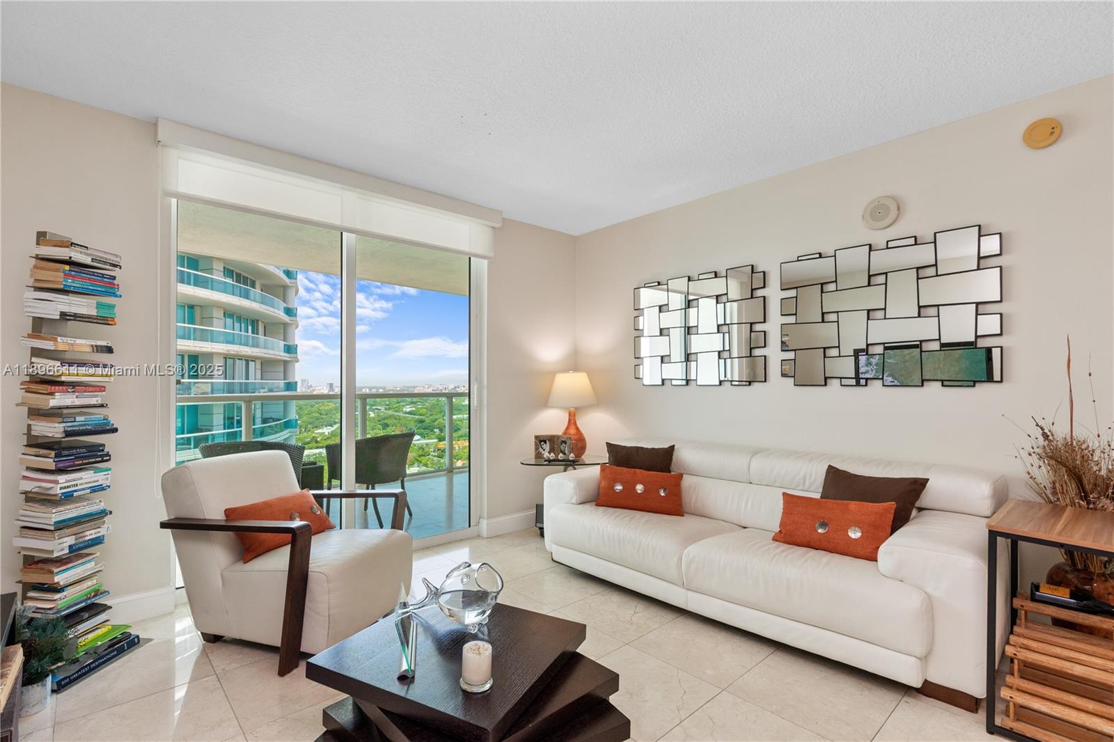 SKYLINE ON BRICKELL CONDO - Residential