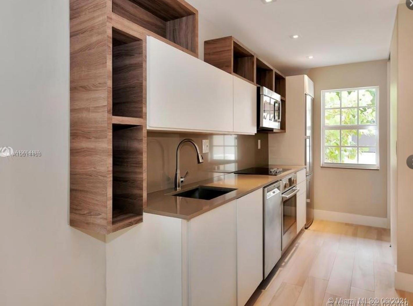 CORAL GABLES SEC K - Residential Income