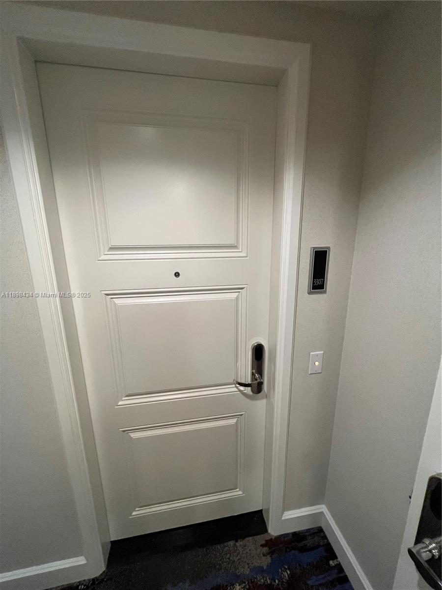 MILLENNIUM TOWER CONDOMIN - Residential Lease