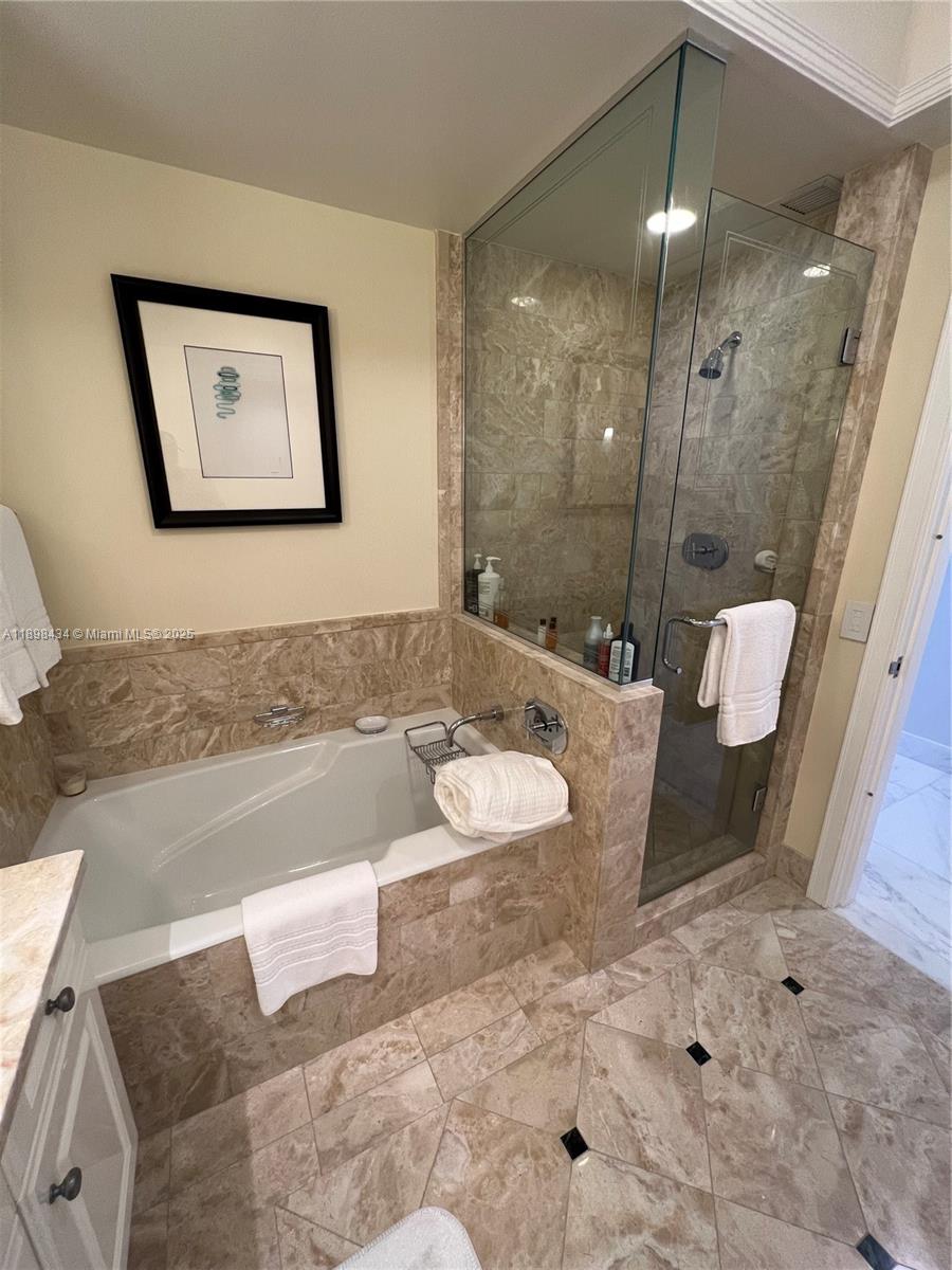 MILLENNIUM TOWER CONDOMIN - Residential Lease