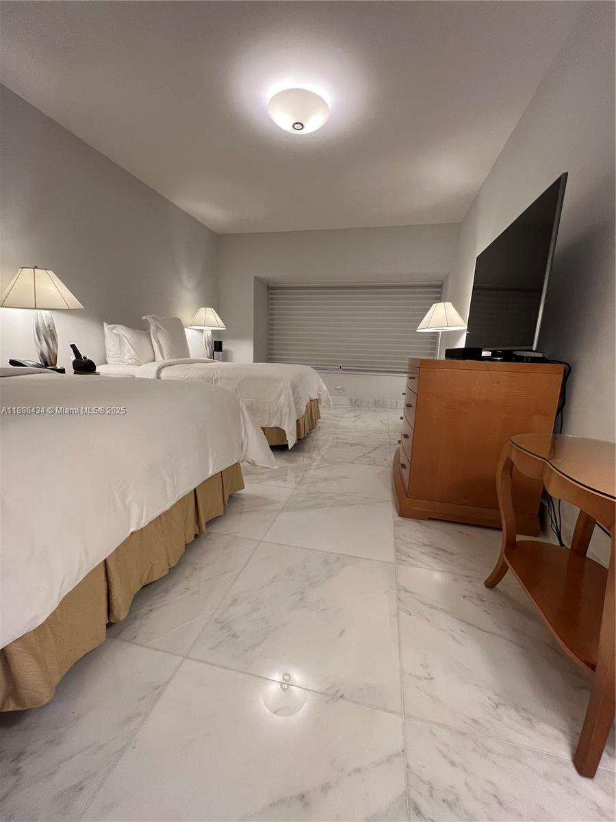 MILLENNIUM TOWER CONDOMIN - Residential Lease