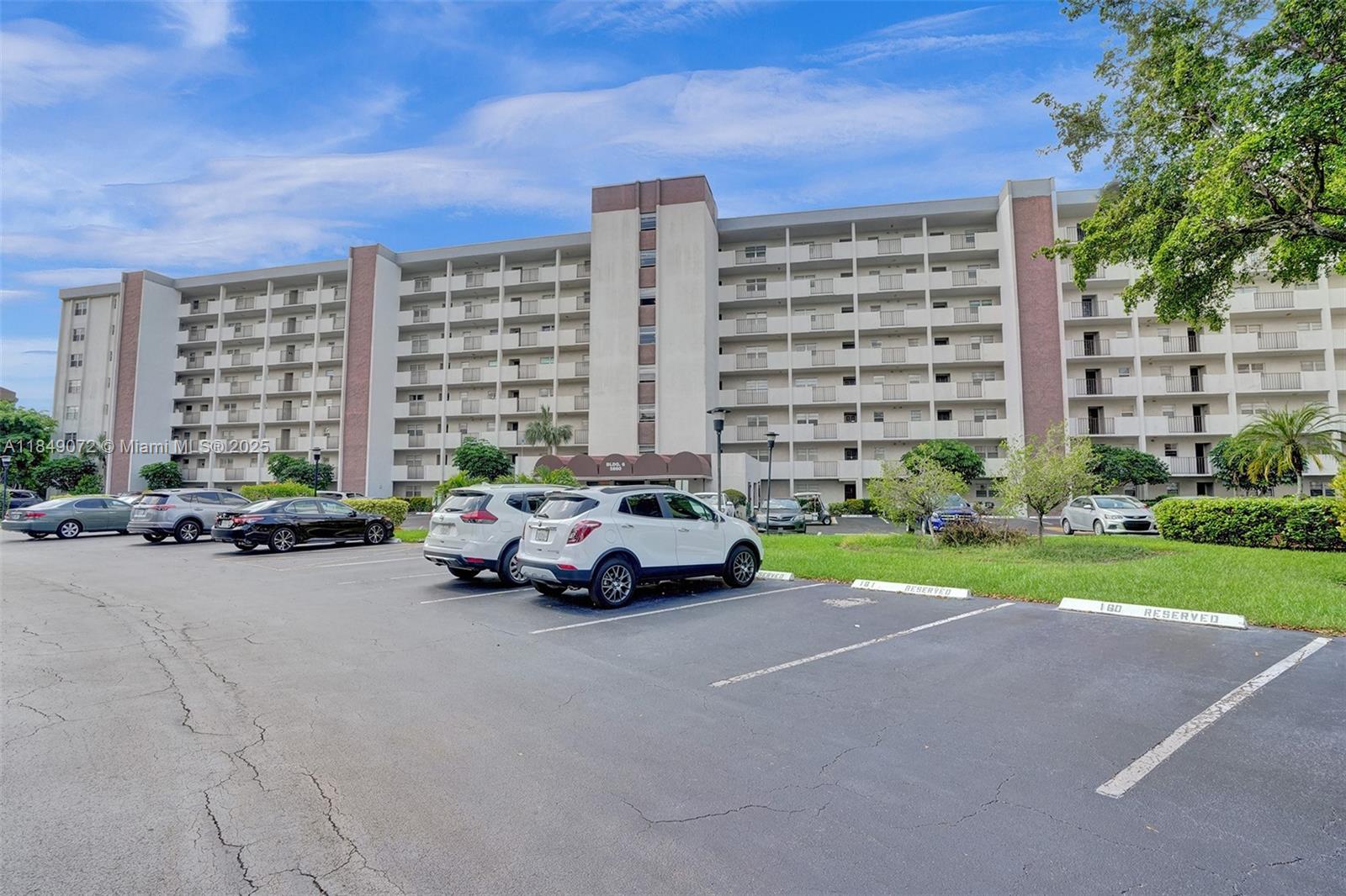 GREENS OF INVERRARY PHASE - Residential