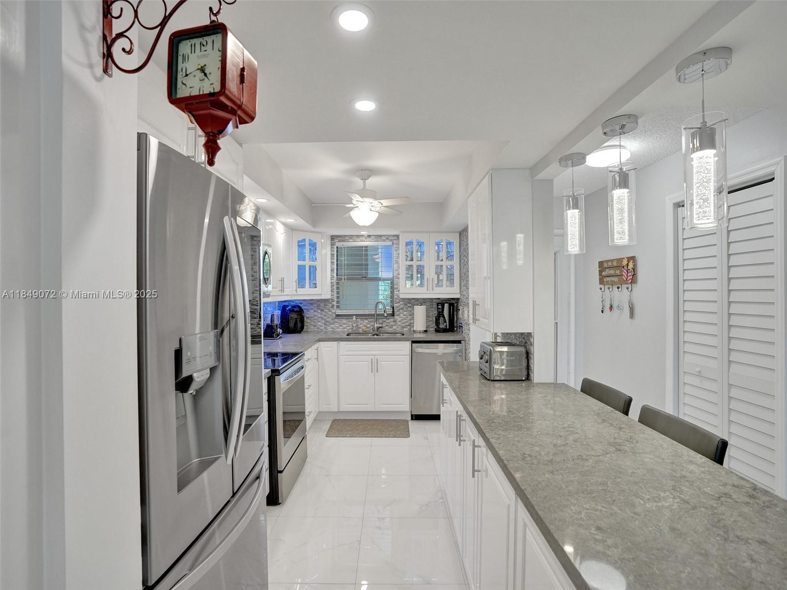 GREENS OF INVERRARY PHASE - Residential