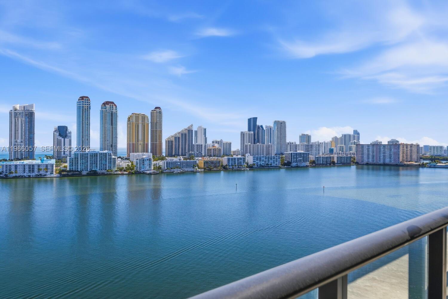 PRIVE CONDO - Residential