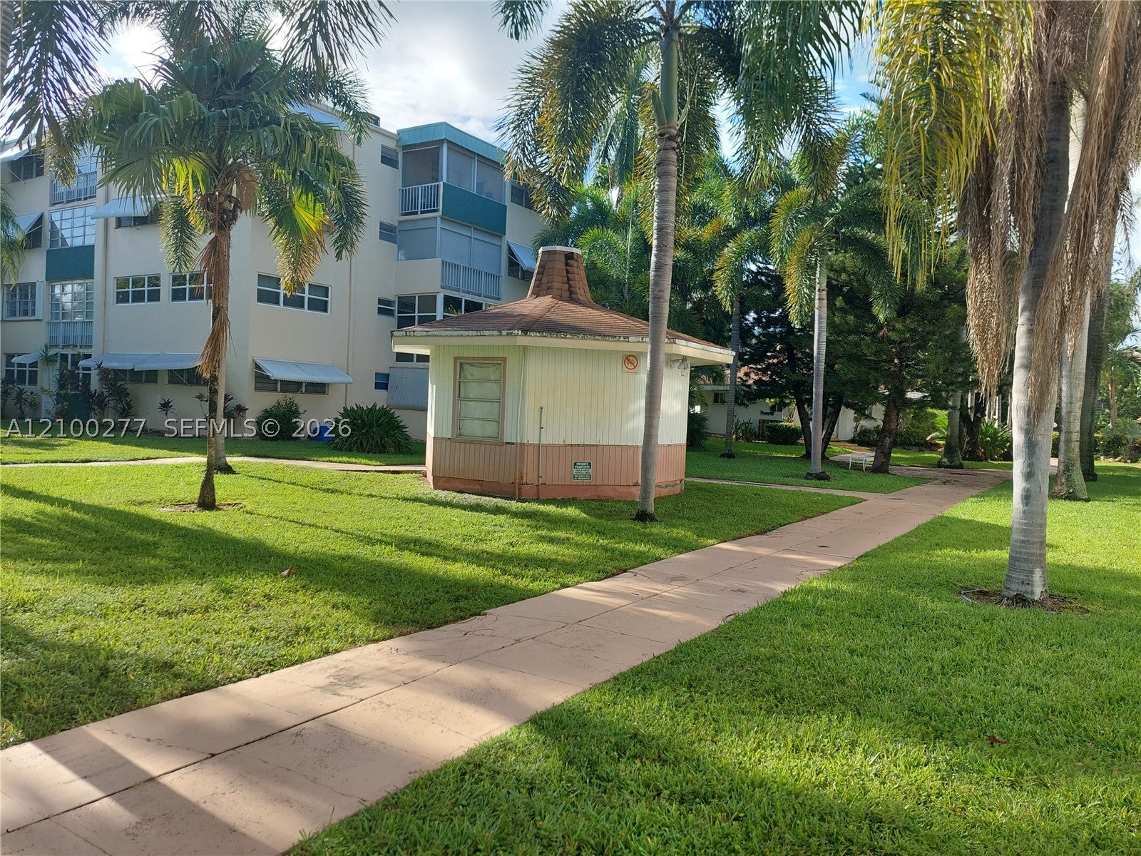 1333 E Hallandale Beach Blvd 115