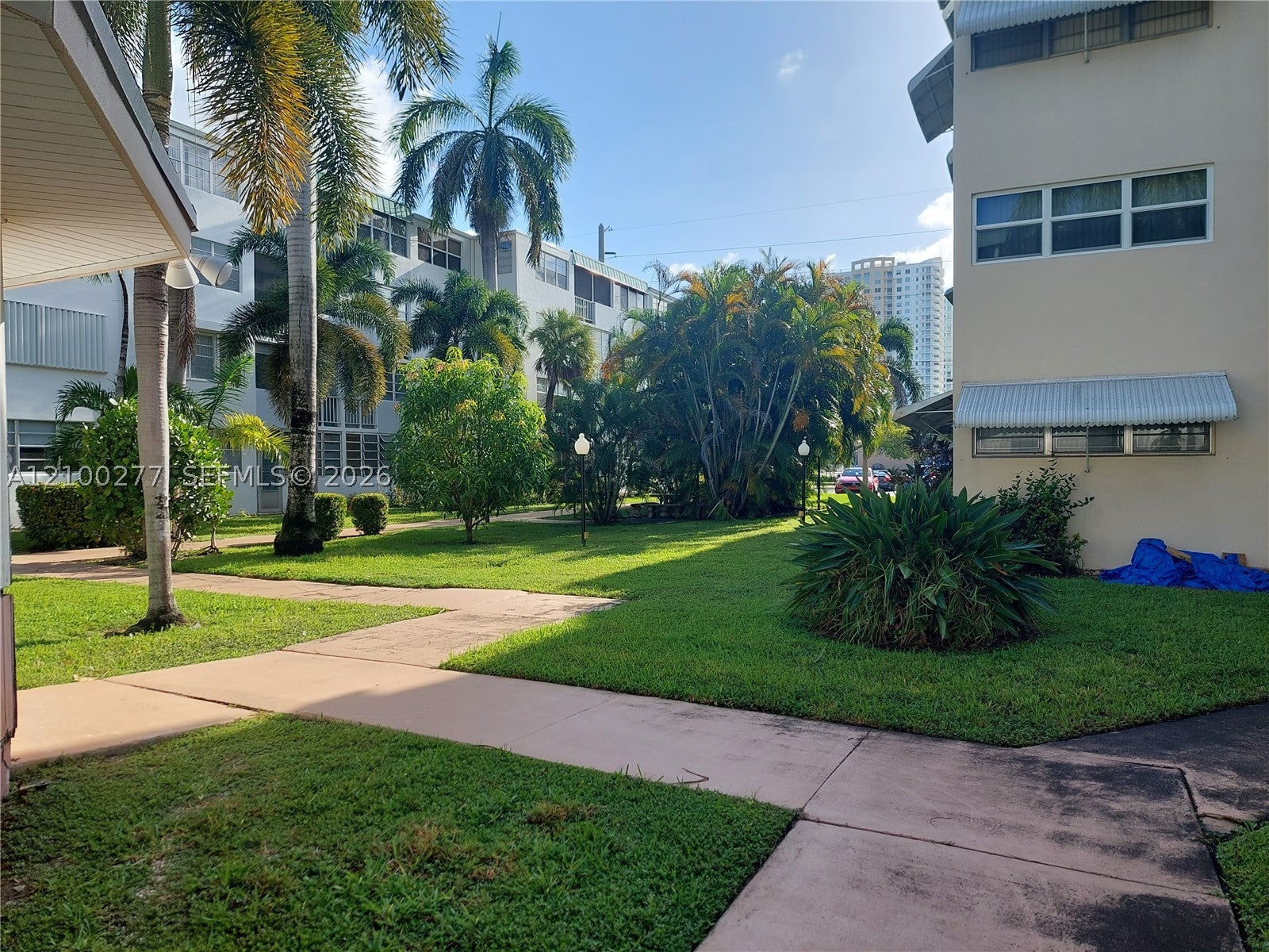 1333 E Hallandale Beach Blvd 115