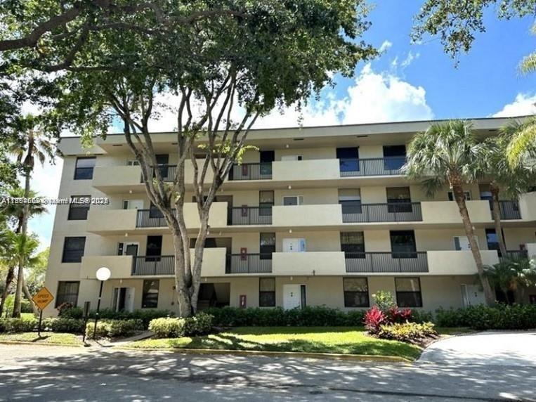 TRADEWINDS / TOWNSHIP[ - Residential Lease
