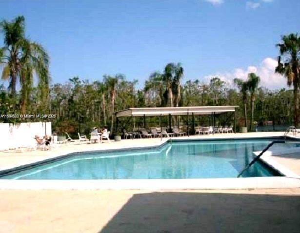 TRADEWINDS / TOWNSHIP[ - Residential Lease