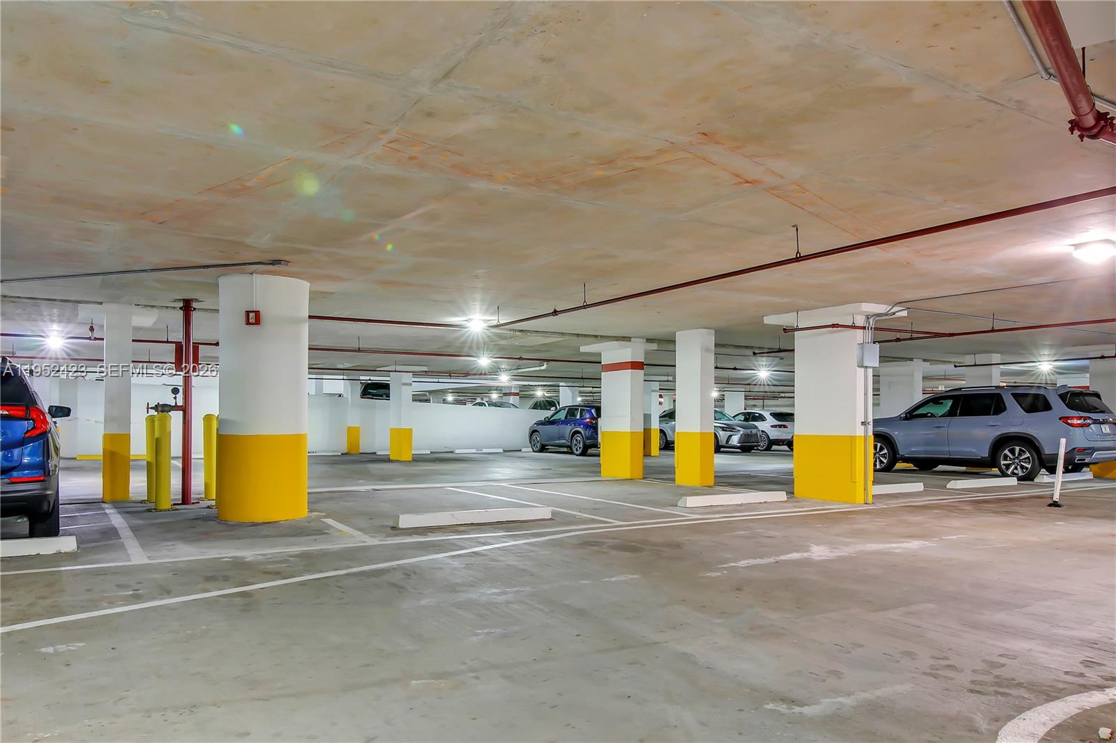 BEACH CLUB THREE CONDO - Residential