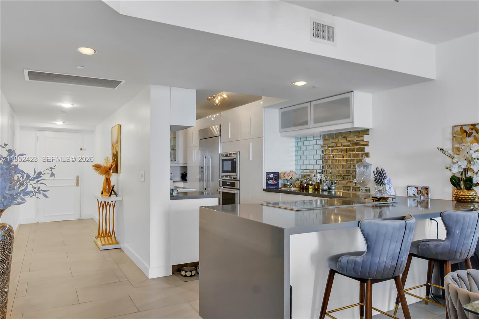 BEACH CLUB THREE CONDO - Residential