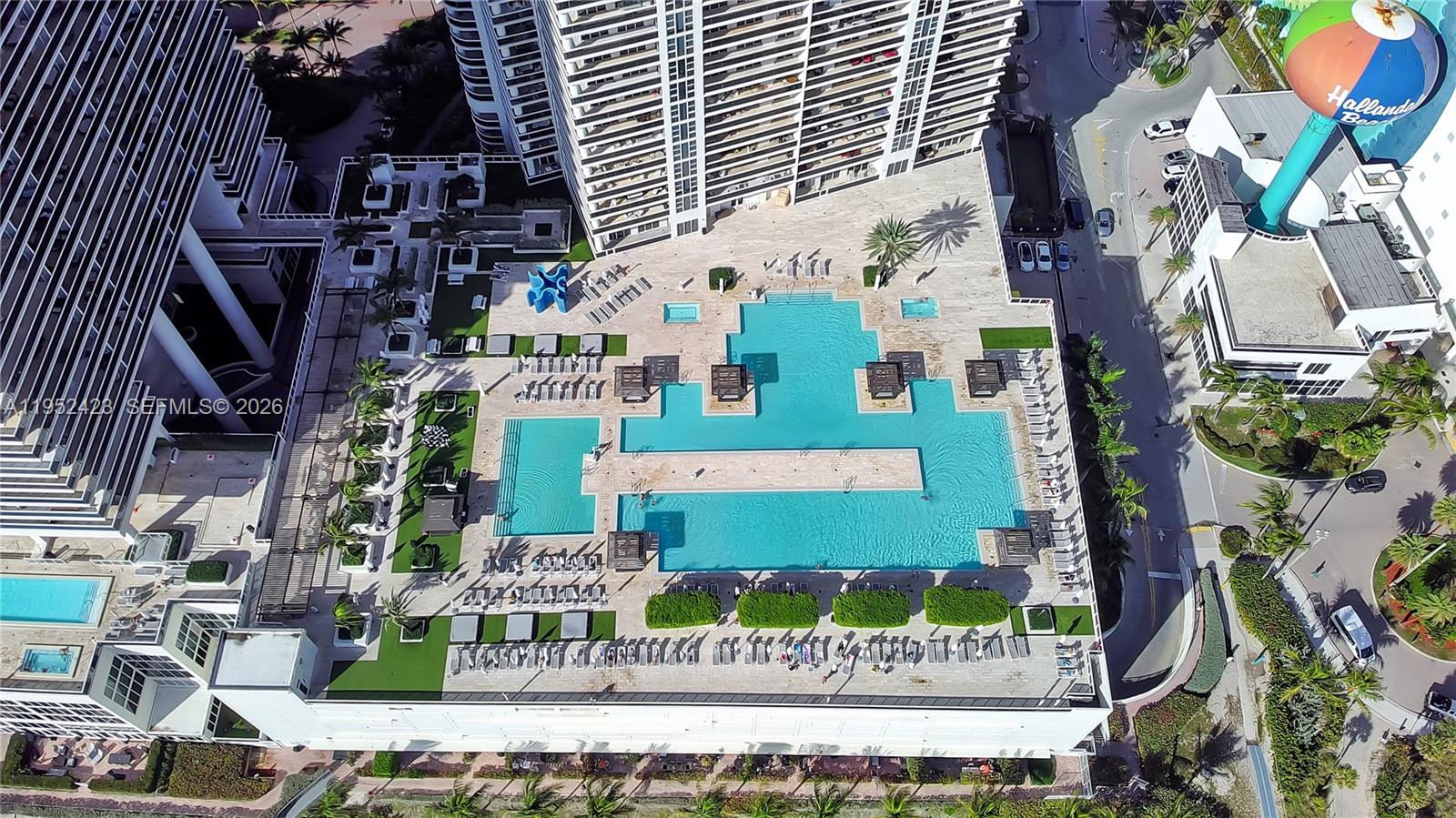 BEACH CLUB THREE CONDO - Residential