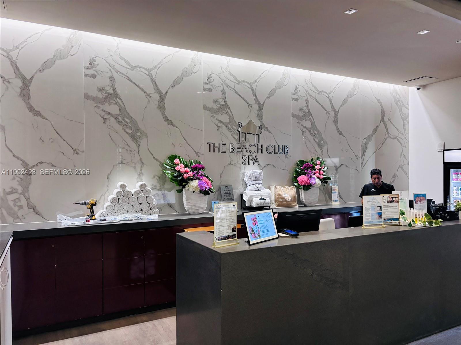 BEACH CLUB THREE CONDO - Residential