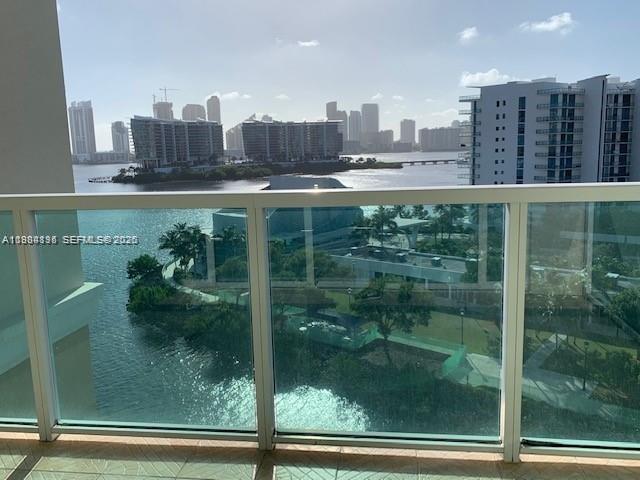 3330 NE 190th St 1018