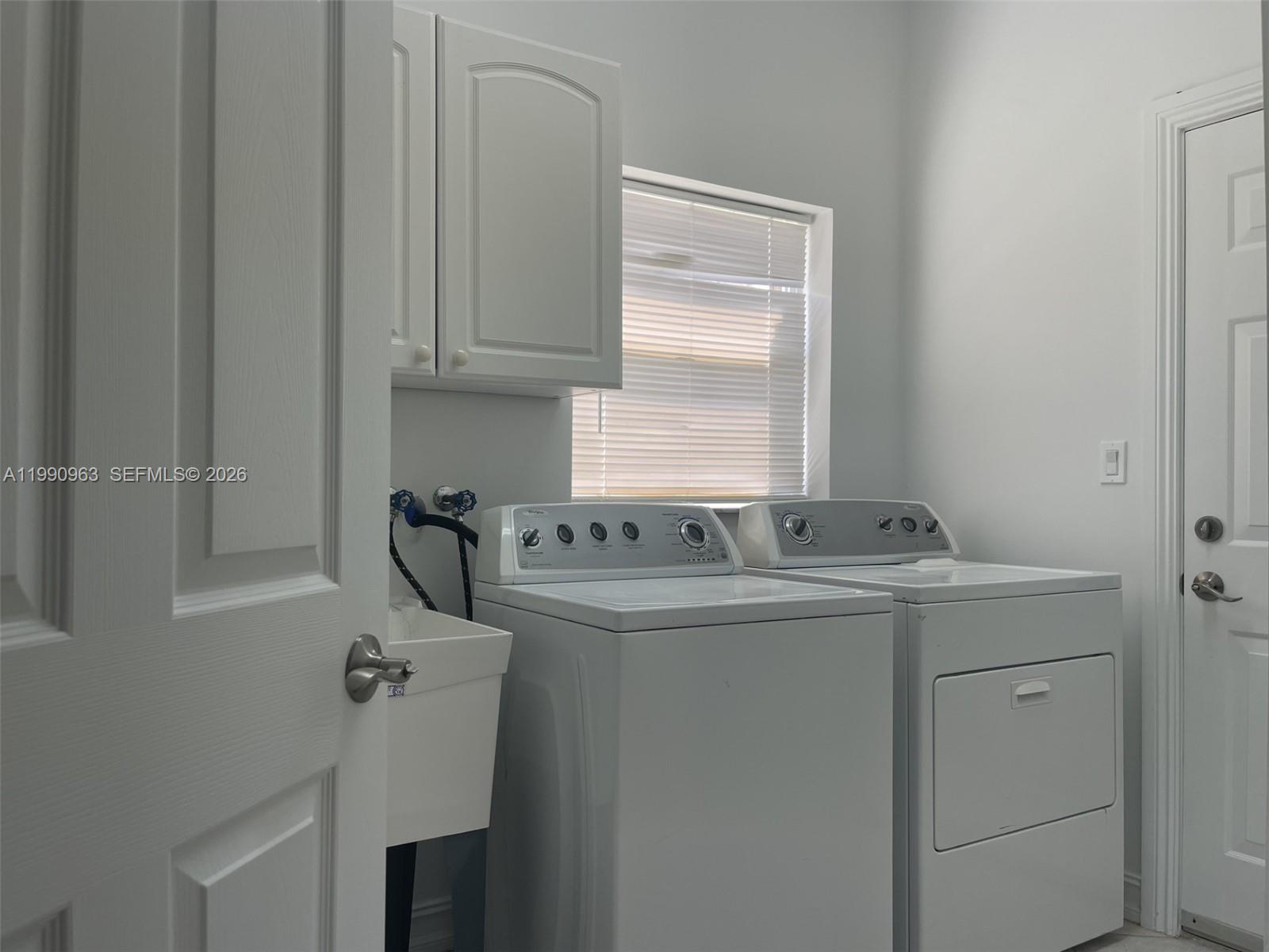 PARKLAND ISLES - Residential