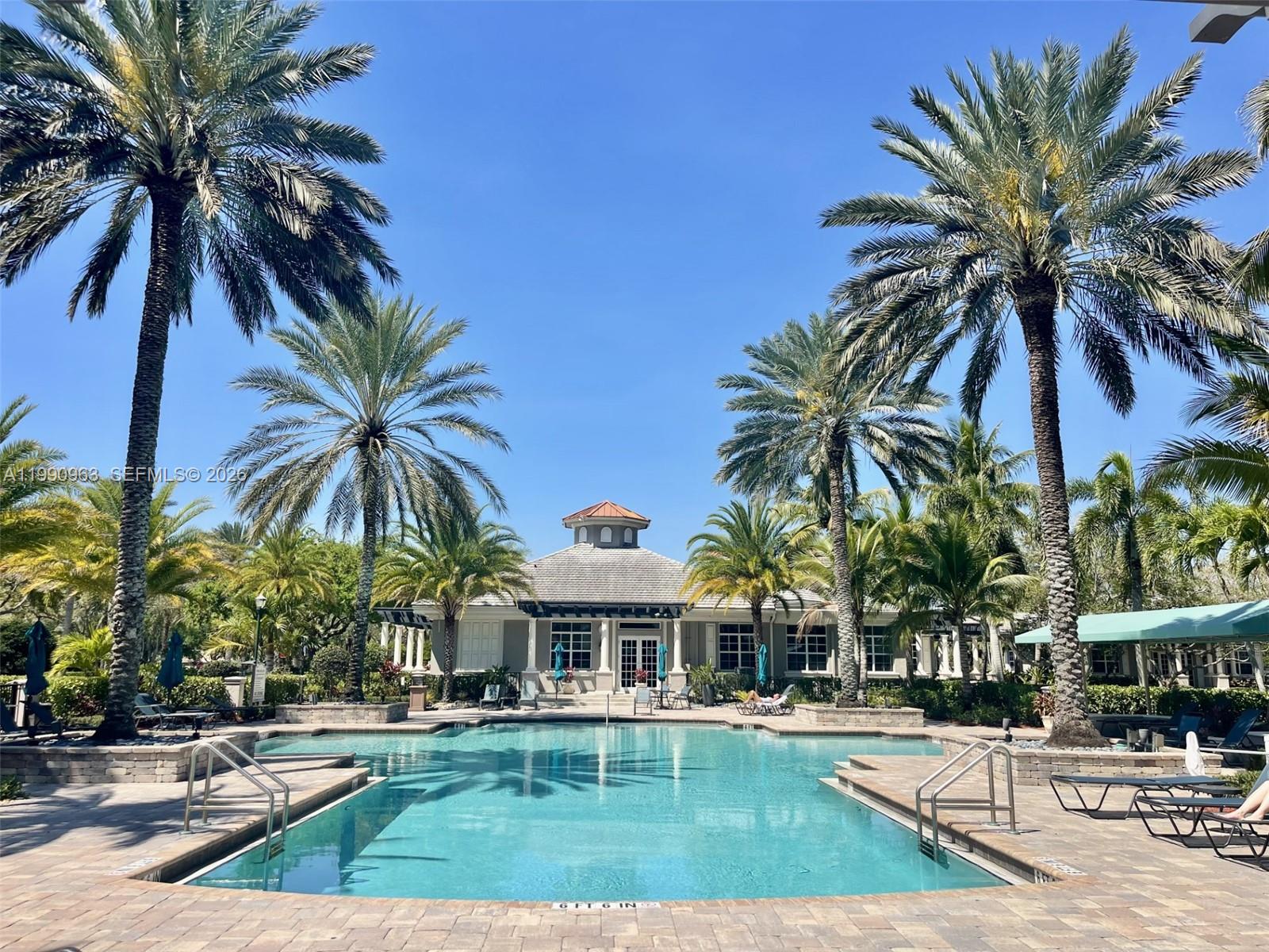 PARKLAND ISLES - Residential