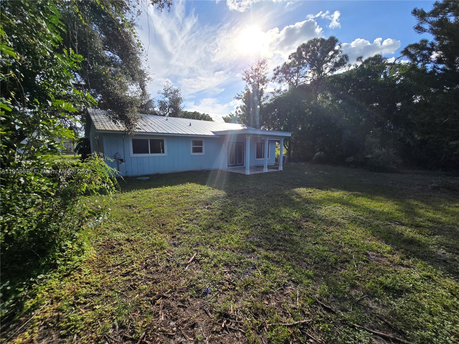 PORT ST LUCIE SECTION 18 - Residential Lease