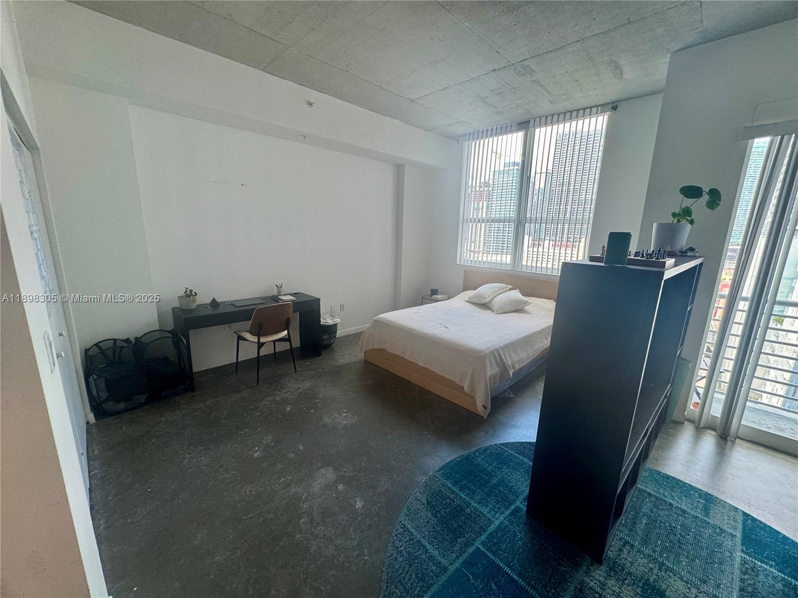 THE LOFT DOWNTOWN II COND - Residential Lease