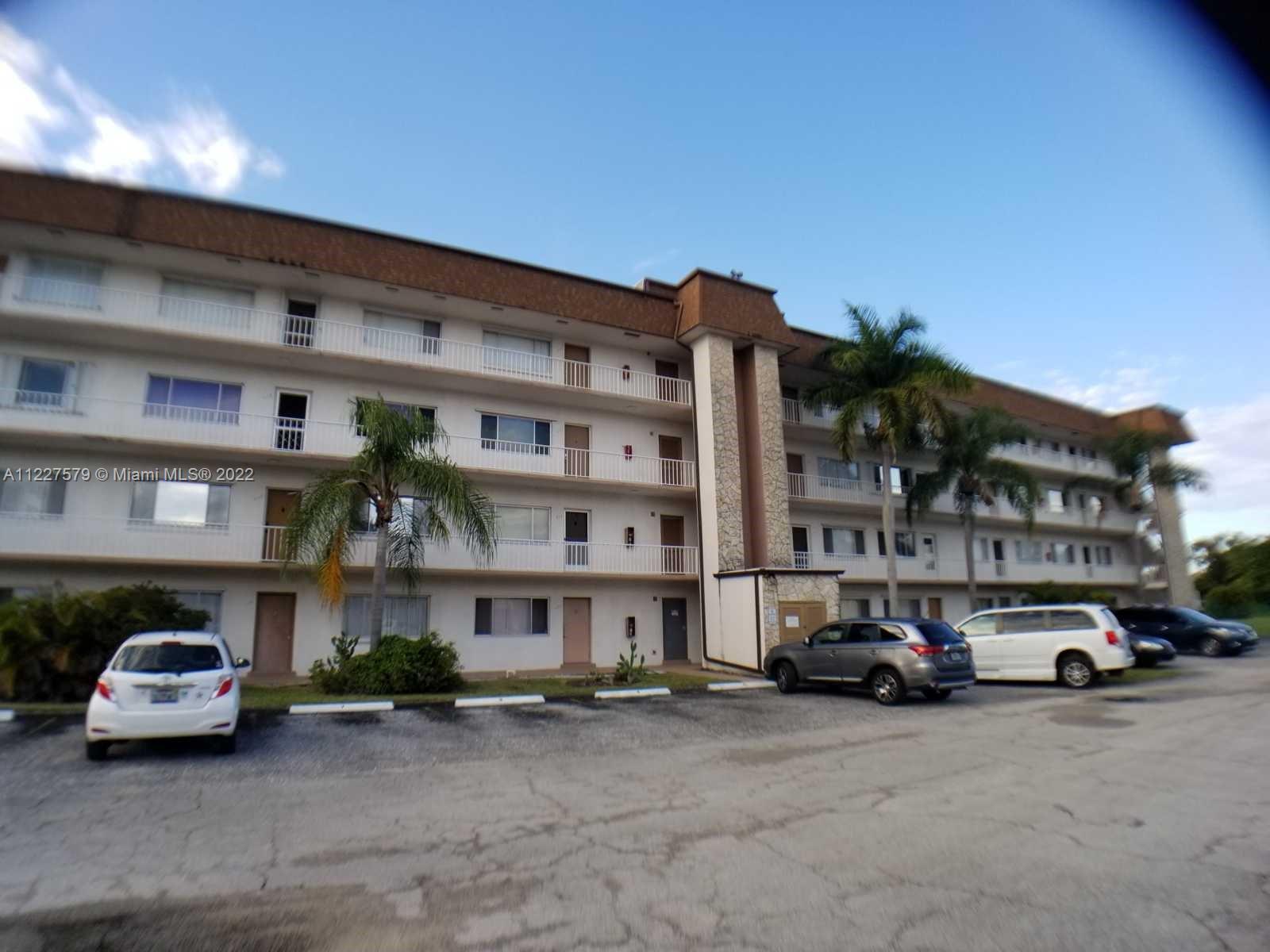 6289 Lear Dr 306