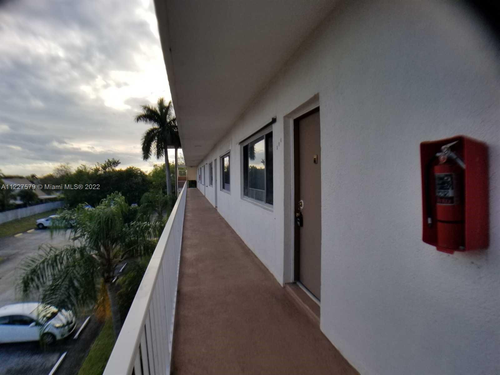 6289 Lear Dr 306