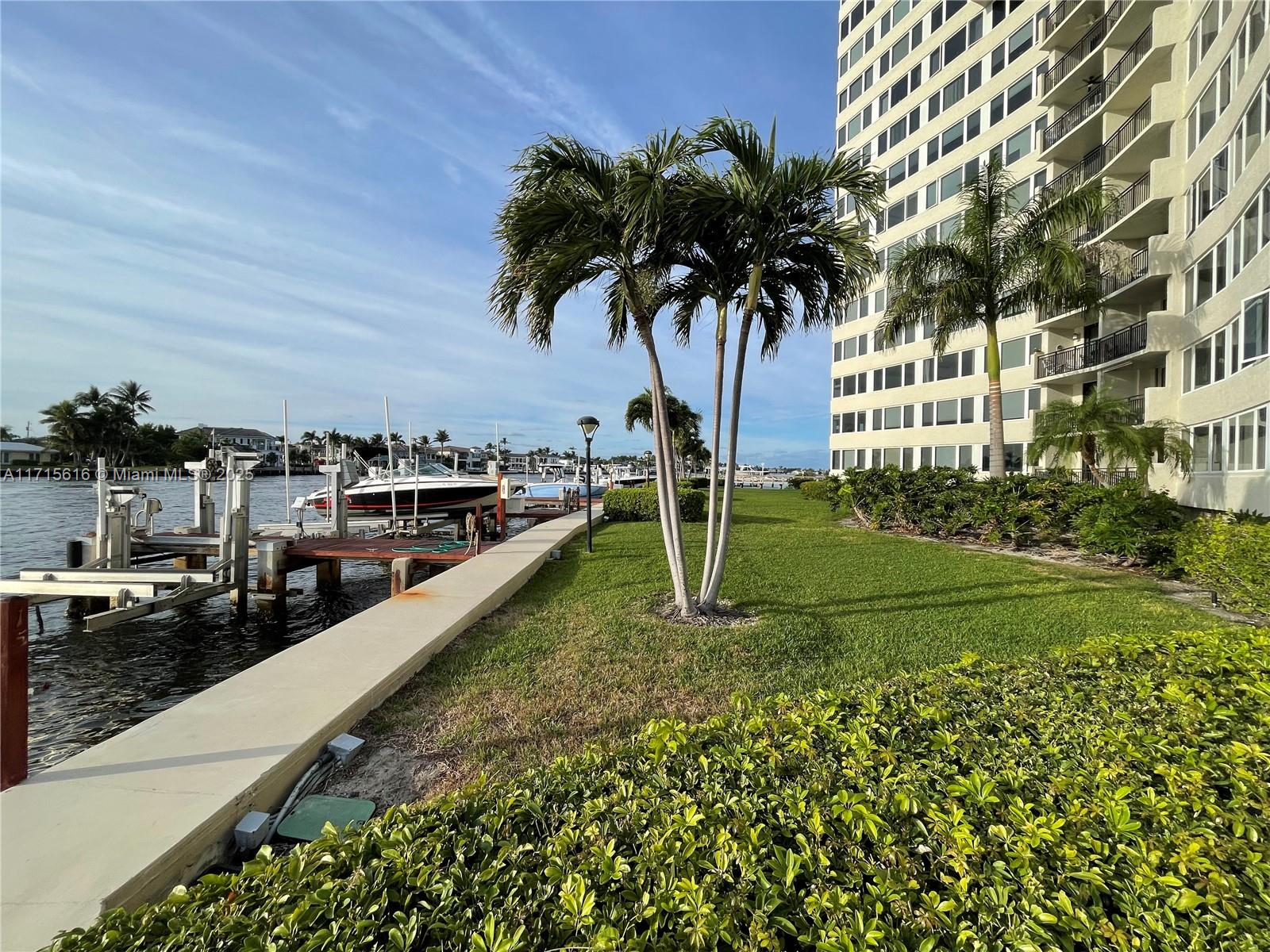 REGENCY HIGHLAND CLUB CON - Residential