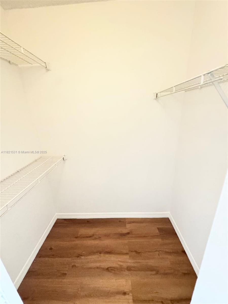 STERLING VILLAGES OF PALM - Residential Lease