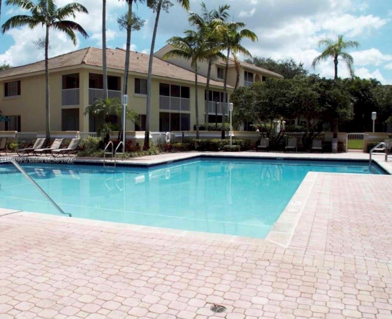 STERLING VILLAGES OF PALM - Residential Lease