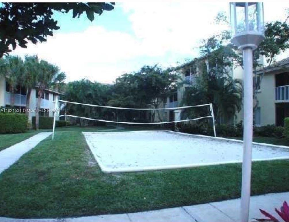STERLING VILLAGES OF PALM - Residential Lease